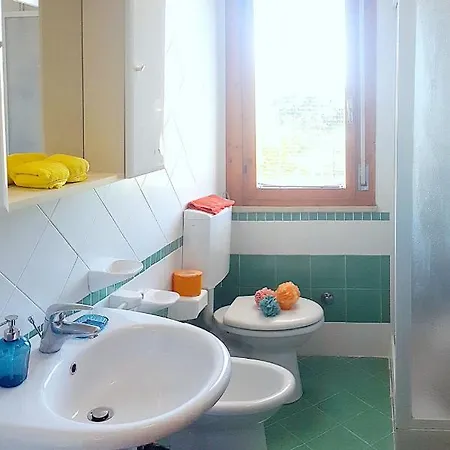 Villaggio Nautilus-1 By Interhome Бібіоне